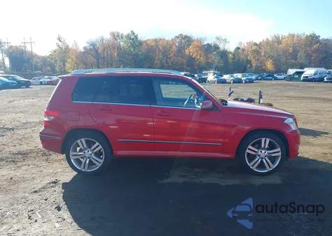 2012 Mercedes-Benz Glk 350 4Matic z USA, uszkodzony, nr VIN WDCGG8HB2CF786331